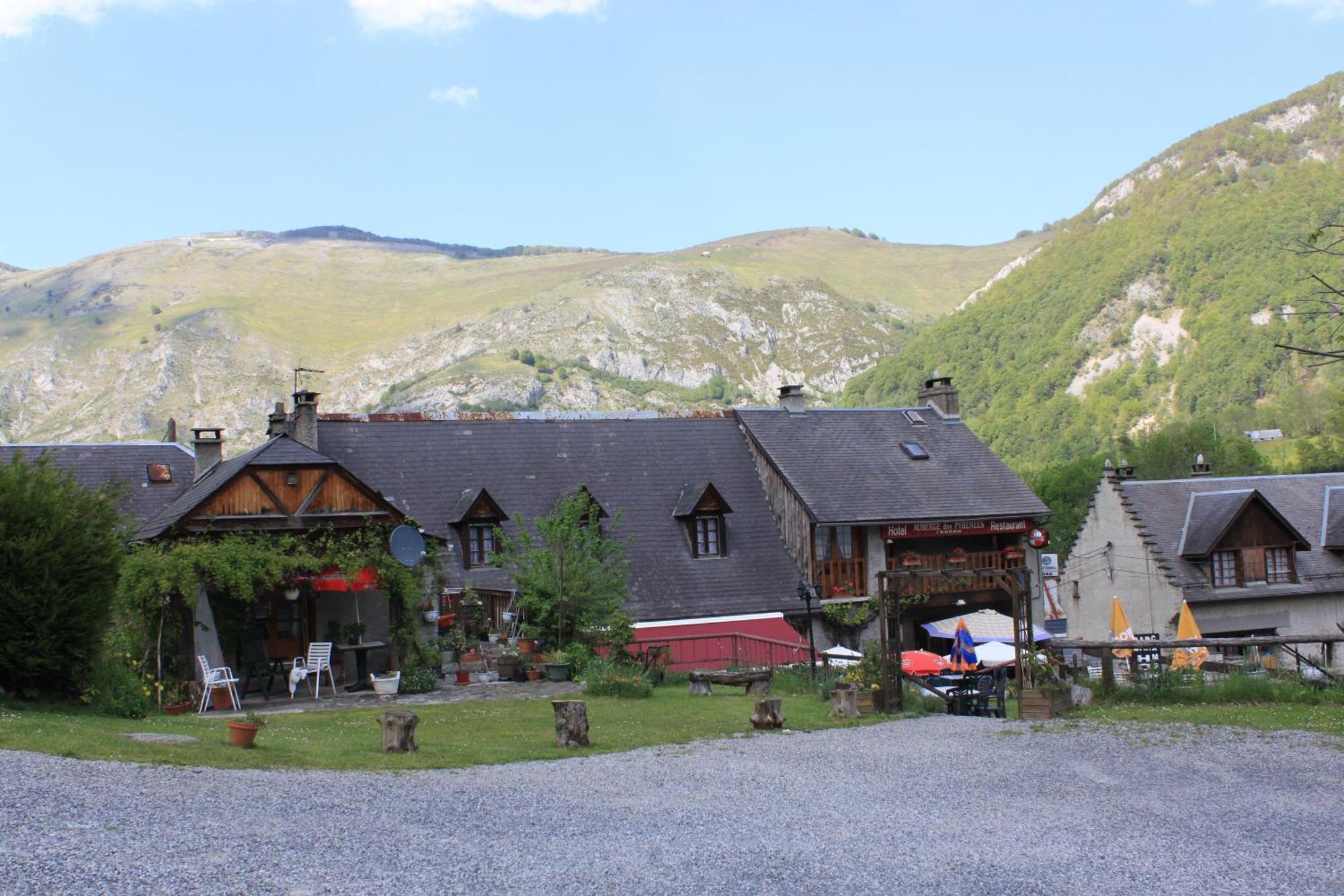 Auberge Des Pyrenees سانت-ماري-دي-كامبان المظهر الخارجي الصورة
